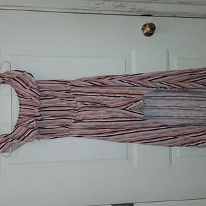 Girls short outfit w/long back